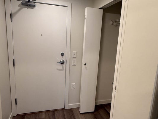 204 - 3588 Hull St, Vancouver, BC 3