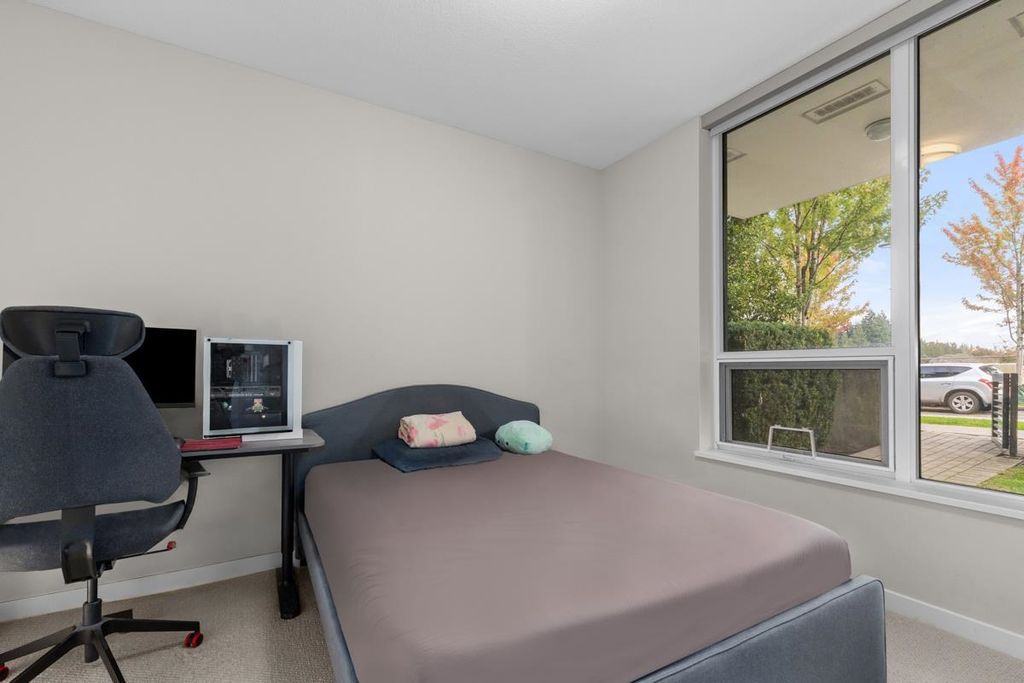 listing image 1103764709682102987