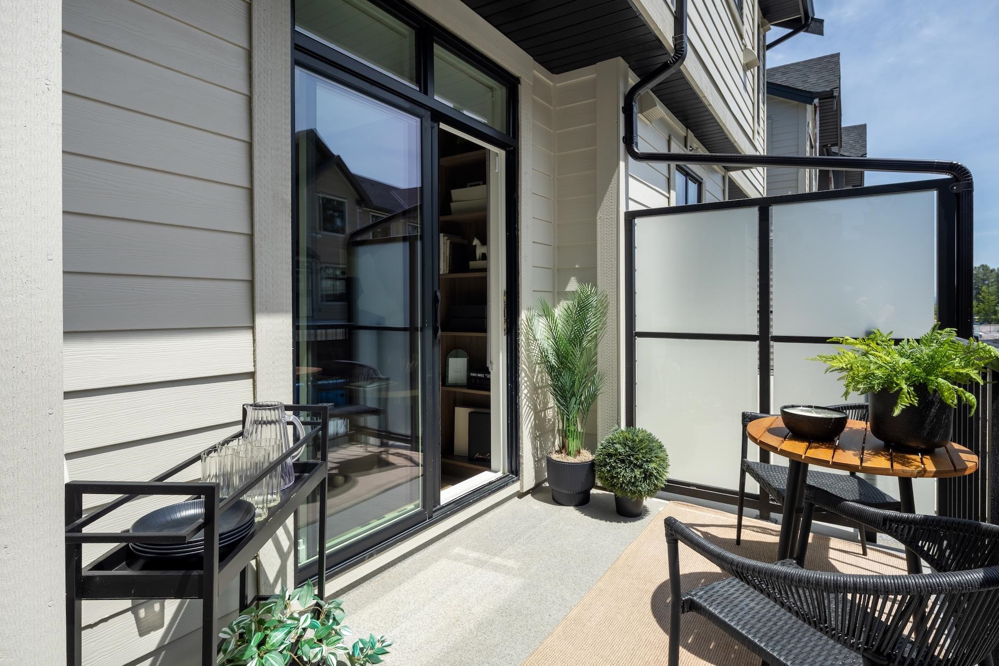 2150 Rindall Avenue 3