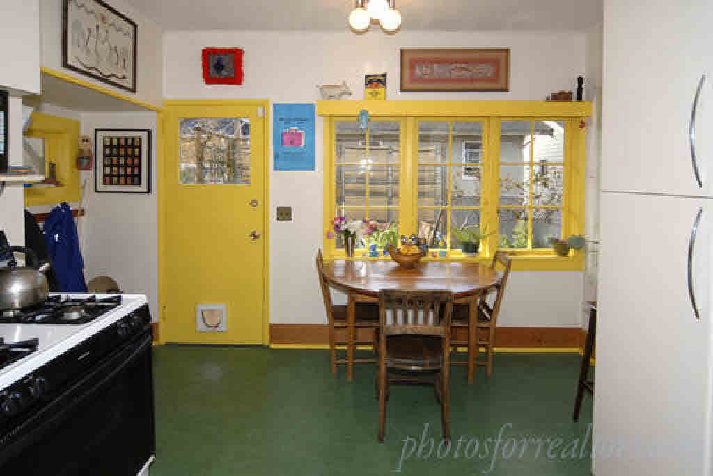 listing image 1109459928657822860