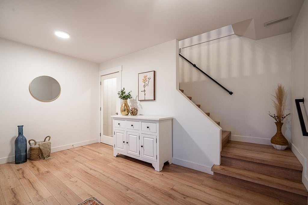 Photo of 26567 28a Avenue, Langley, BC V4W 3A7 (MLS # R3160308)