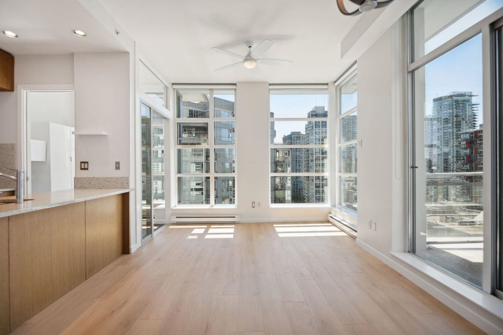 listing image 1107028082533560037