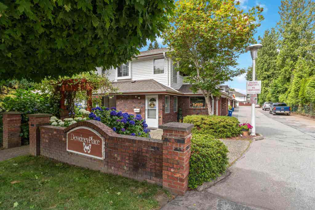 Photo of 22128 Dewdney Trunk Road #26, Maple Ridge, BC V2X 3H6 (MLS # R3145276)