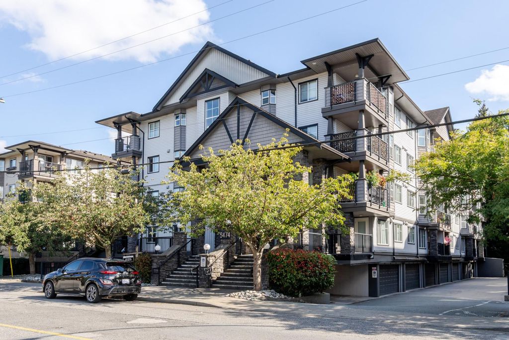 Photo of 5474 198th Street #409, Langley, BC V3A 1G2 (MLS # R3080234)