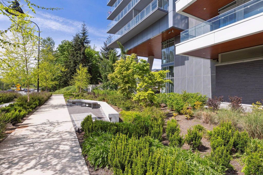 listing image 1107767001694913572