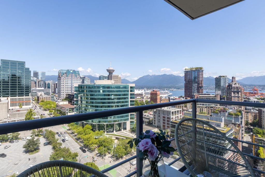 listing image 1106781654146244222