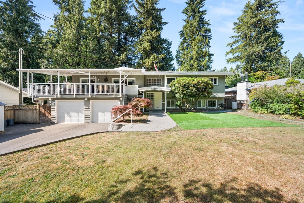 Photo of 19637 42 Avenue, Langley, BC V3A 3A3 (MLS # R3146472)
