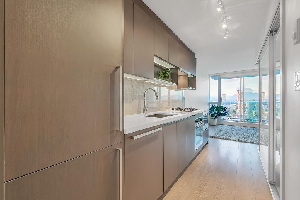 listing image 1108805370390604307
