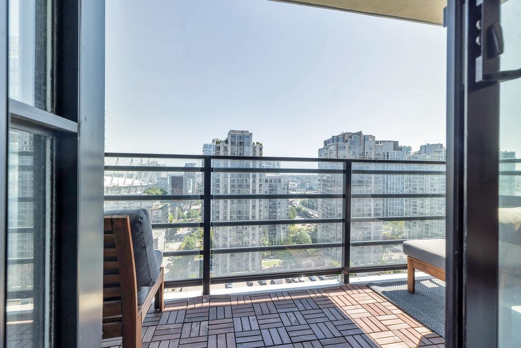 listing image 1104524377821572109