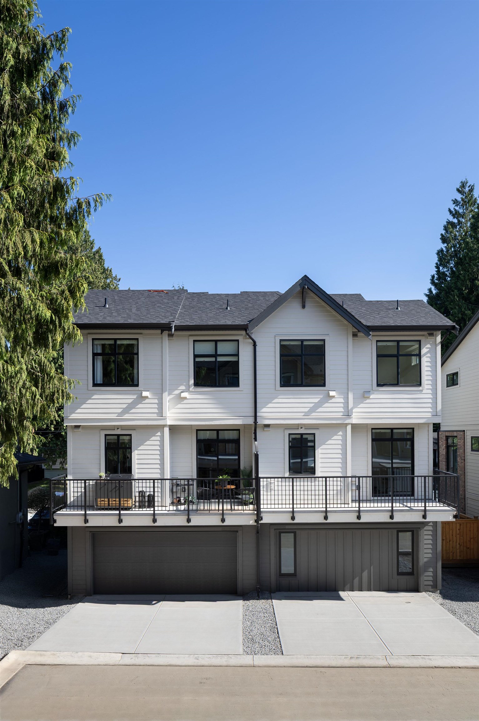 2150 Rindall Avenue 25