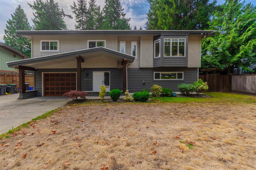 Photo of 20046 37a Avenue, Langley, BC V3A 6K4 (MLS # R3164828)