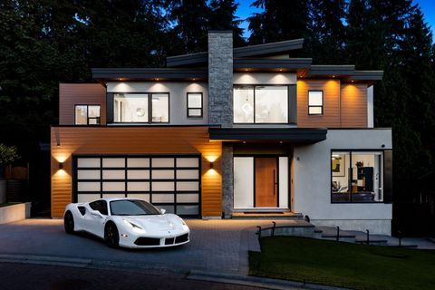 8 Creekstone Place Port Moody BC V3H 4L6