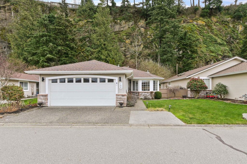 listing image 1100863708656129840