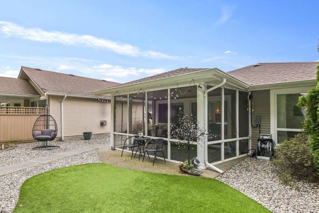 listing image 1103002577236896487