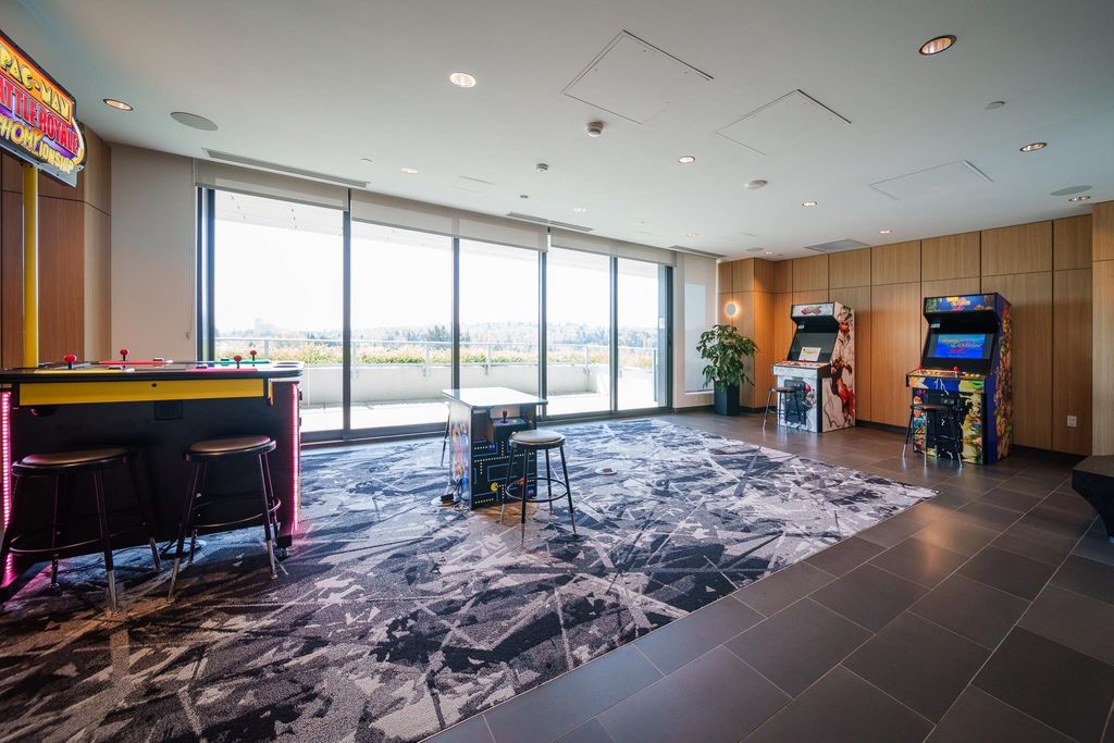 listing image 1100062499635395723