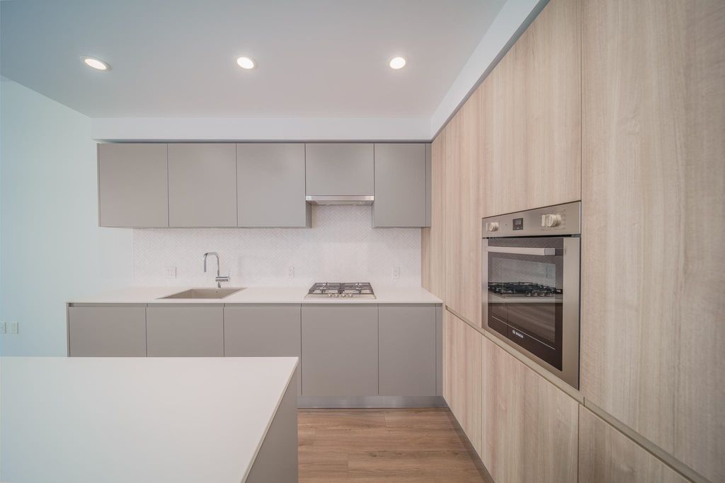 listing image 1105887456249375439
