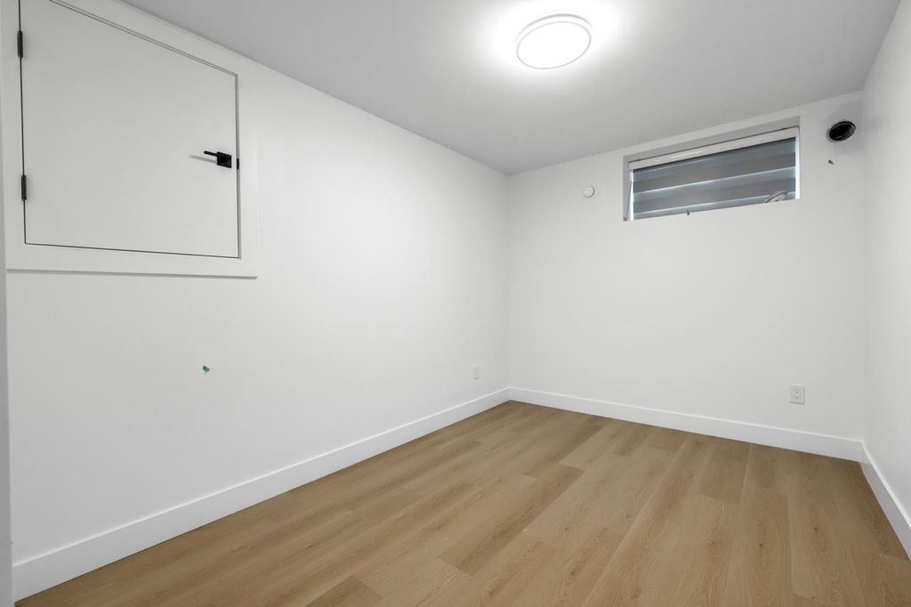 listing image 1102314490607431893