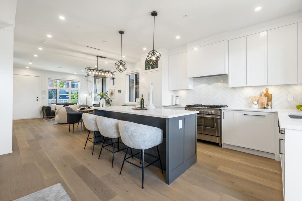 listing image 1106235259858146611