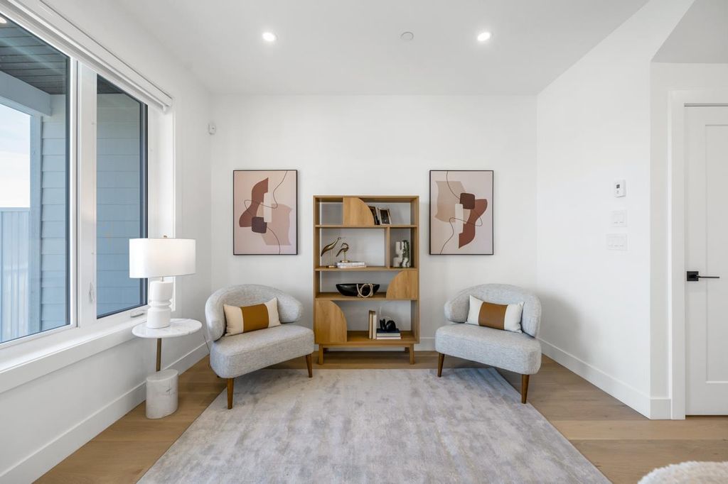 listing image 1109416022561125003