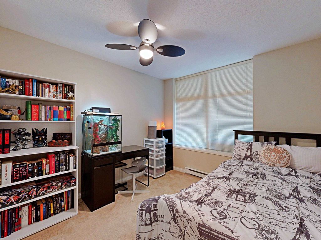 listing image 1109544531542764576