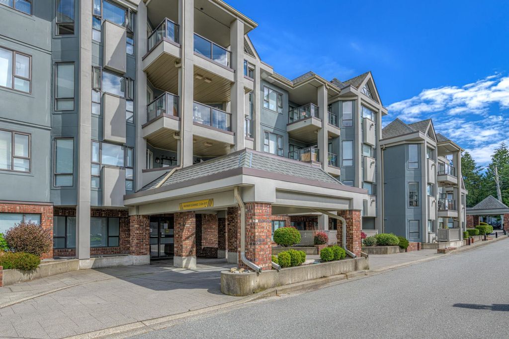 Photo of 15241 18 Avenue #306, Surrey, BC V4A 1W9 (MLS # R3063302)