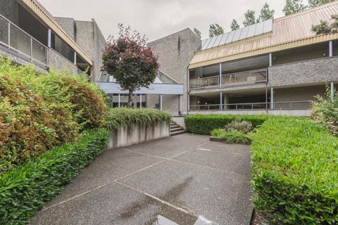 8451 Westminster Highway 127 Richmond BC V6X 3E4