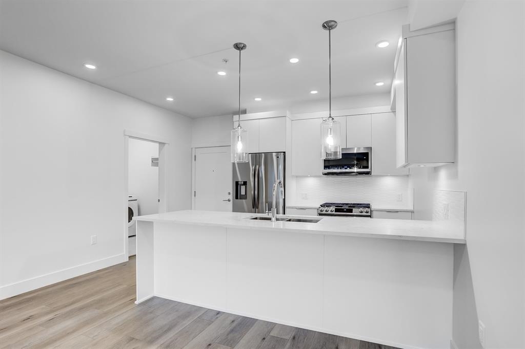 11865 227 Street 311