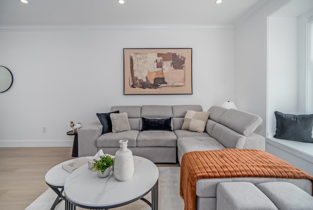 22811 Mclean Avenue 16