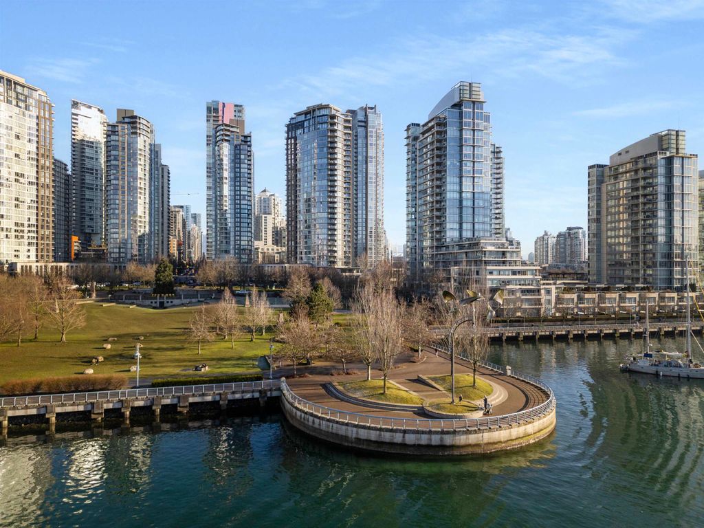 listing image 1108976075248520358