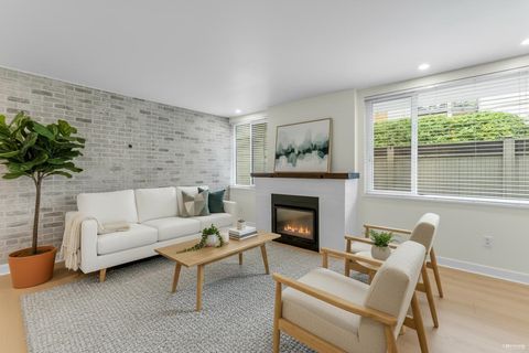 15282 19 Avenue 110 Surrey BC V4A 1X6