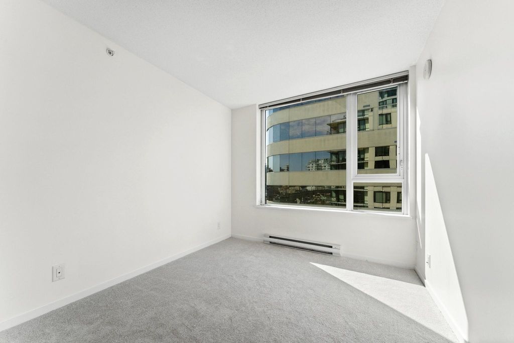 listing image 1103188105980733077