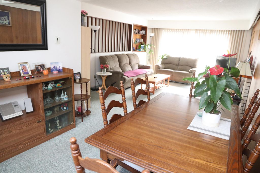 listing image 1103219816458223205