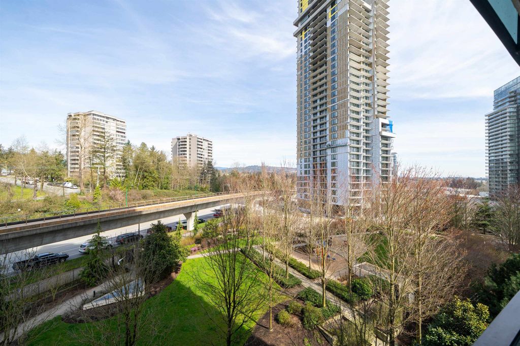 listing image 1104048767133663770