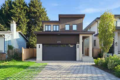 11772 92 Avenue Delta BC V4C 3L4