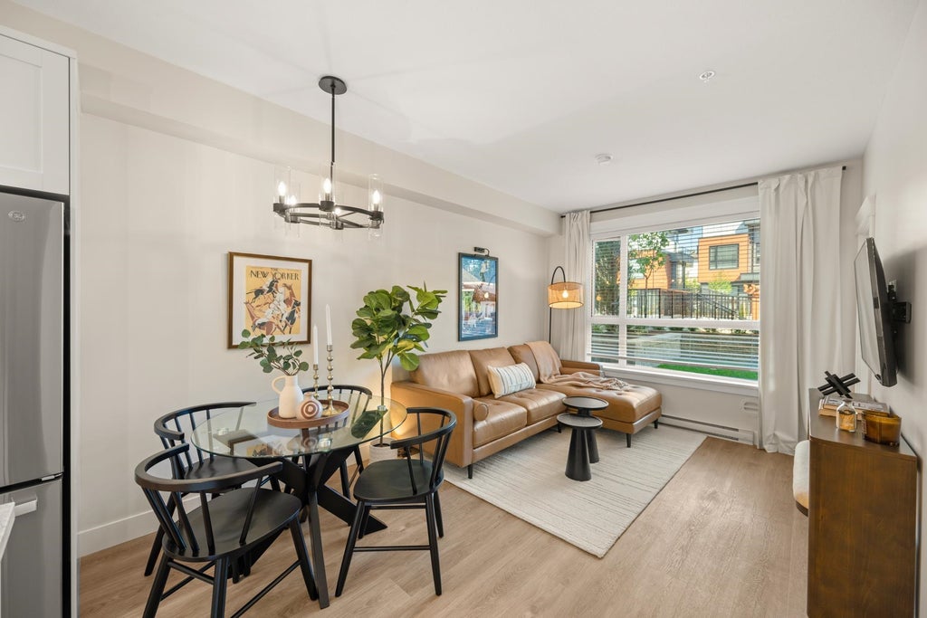 Photo of 20926 83 Avenue #407, Langley, BC V2Y 3Y9 (MLS # R3148669)