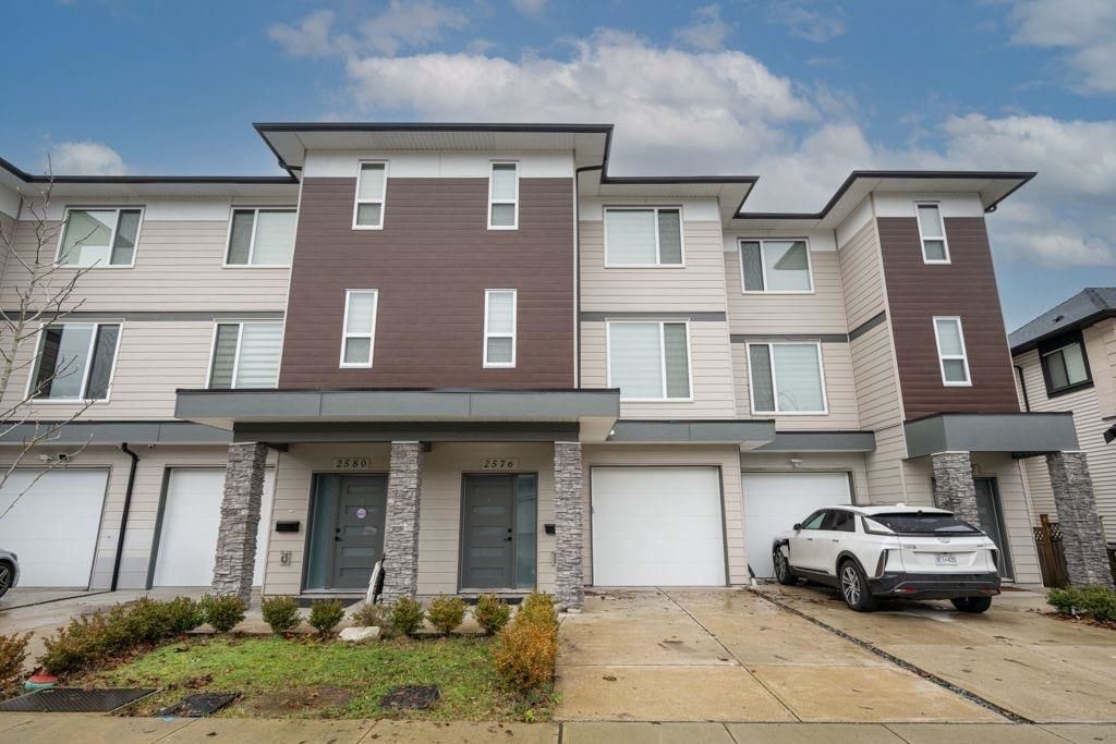 Photo of 2576 Janzen Street, Abbotsford, BC V3G 0G8 (MLS # R3121749)