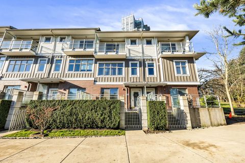 271 Francis Way TH21 New Westminster BC V3L 0H2