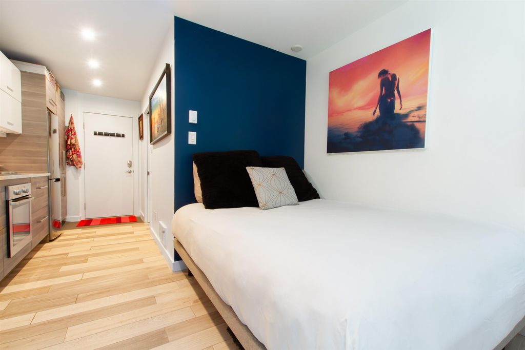 listing image 1109198814864034073