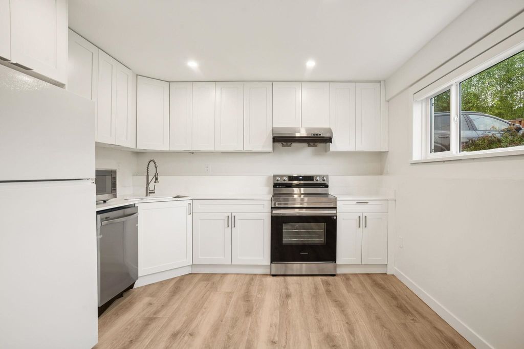 listing image 1105147452644407544