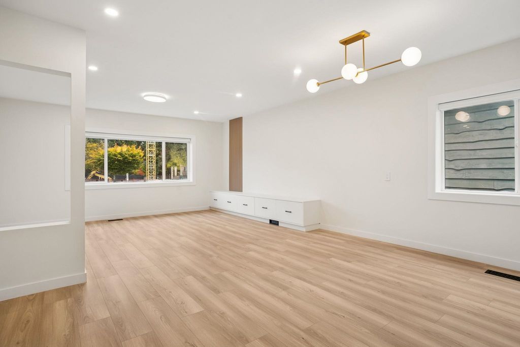 listing image 1105574846689849071