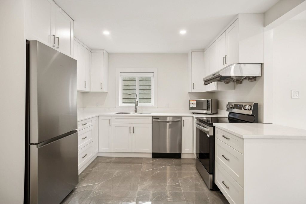 listing image 1102589049254104472