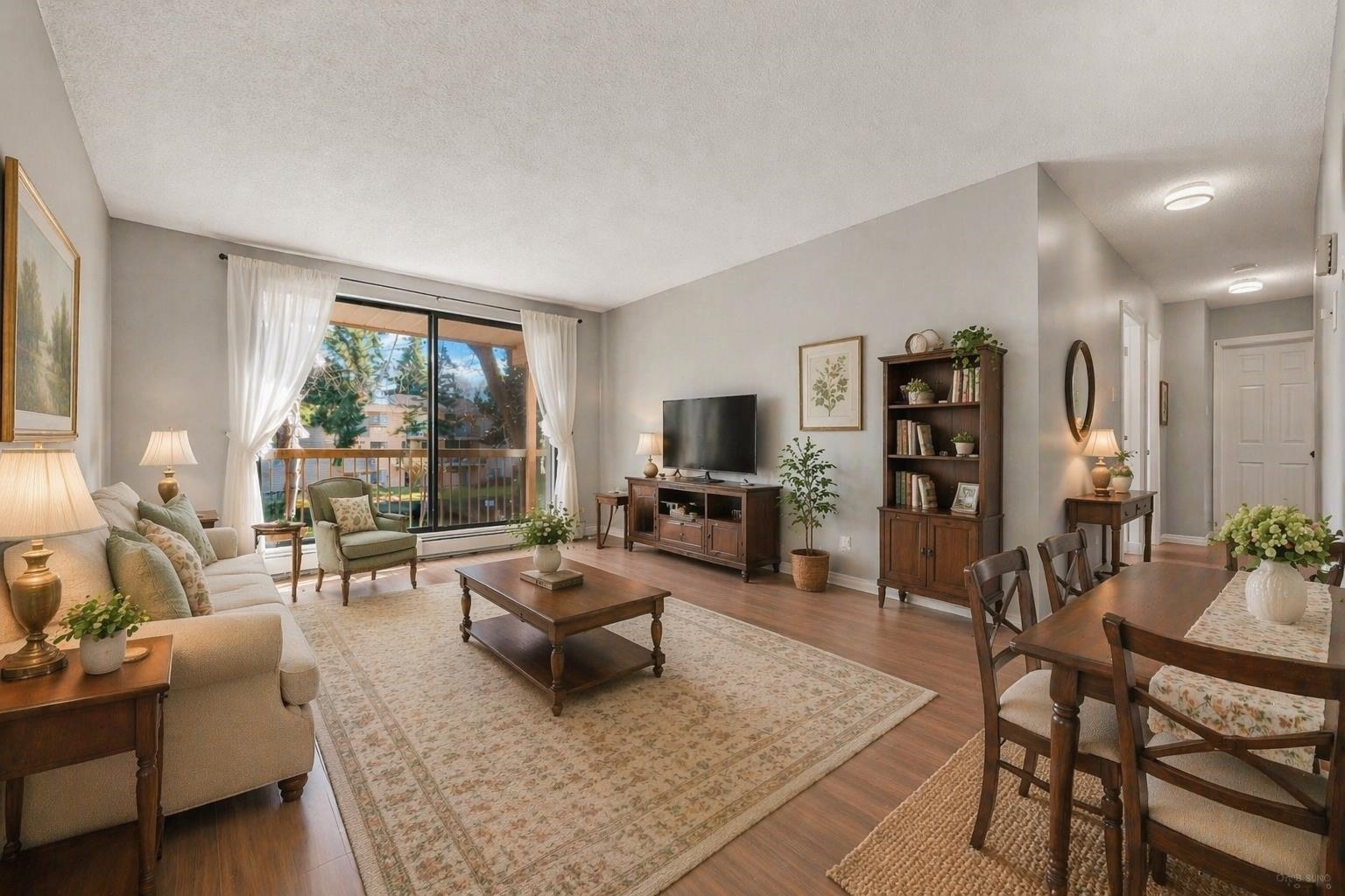 8411 Ackroyd Road 220