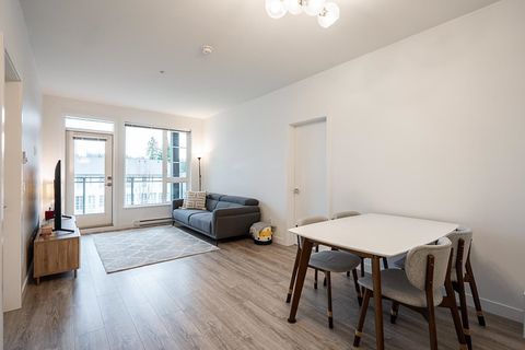 516 Foster Avenue 403 Coquitlam BC V3J 0H8