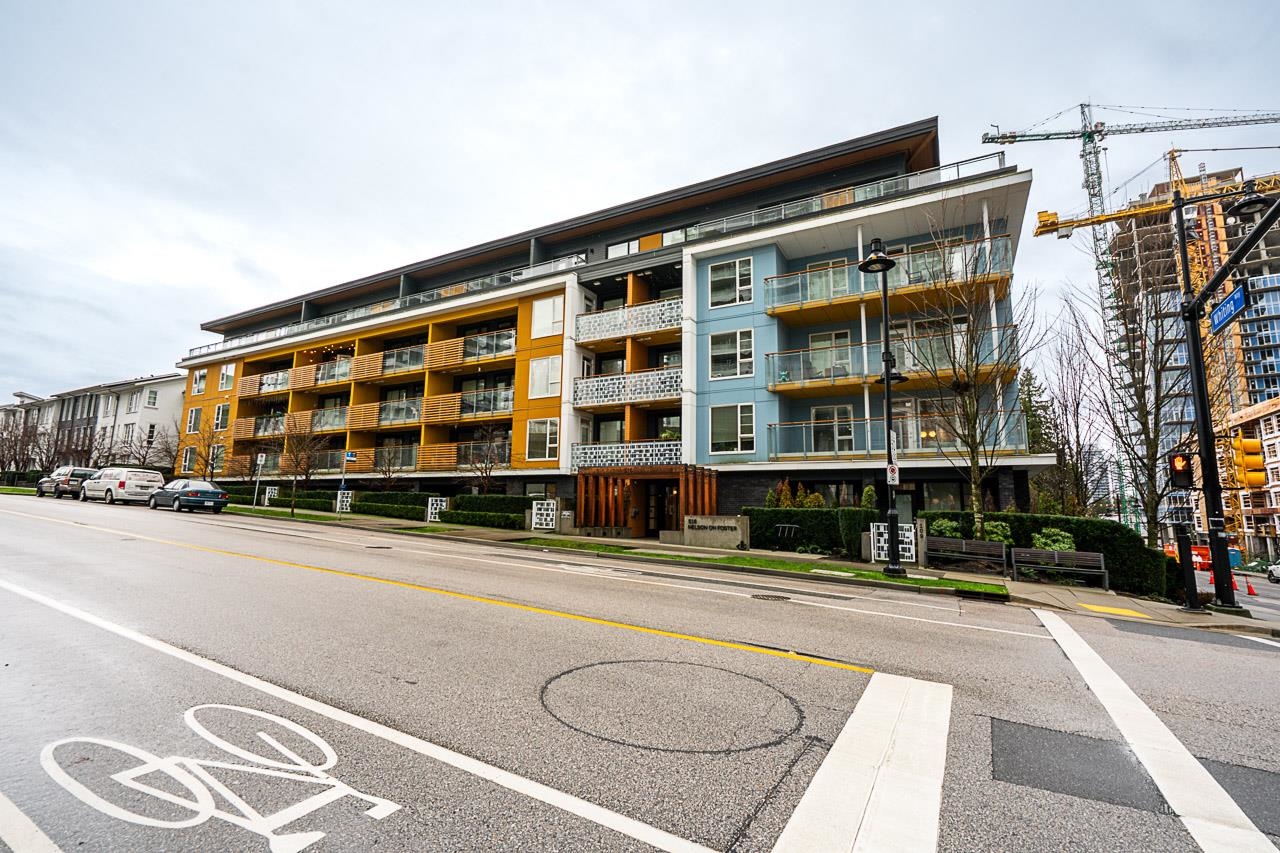 516 Foster Avenue 403