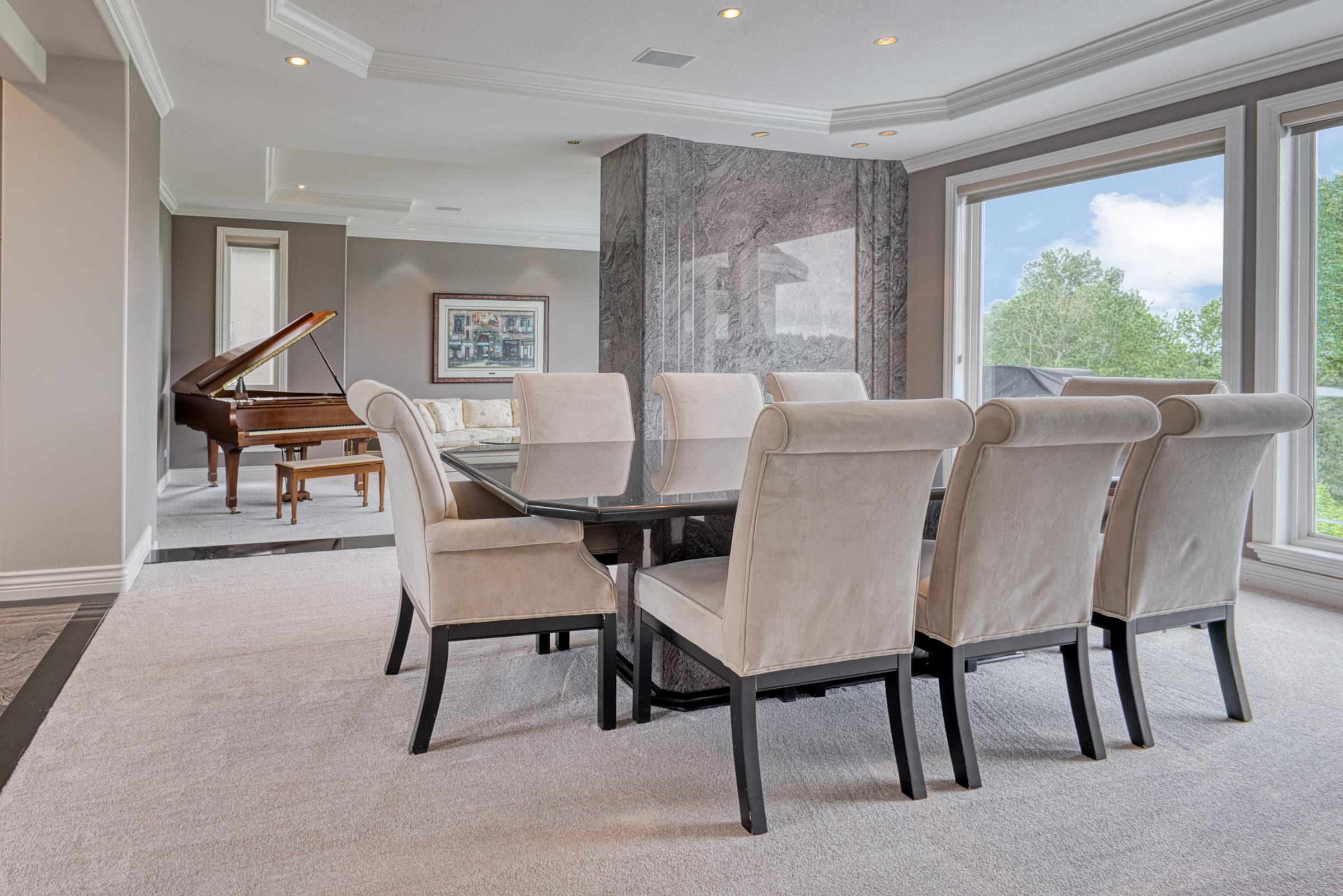 2556 Palisade Crescent