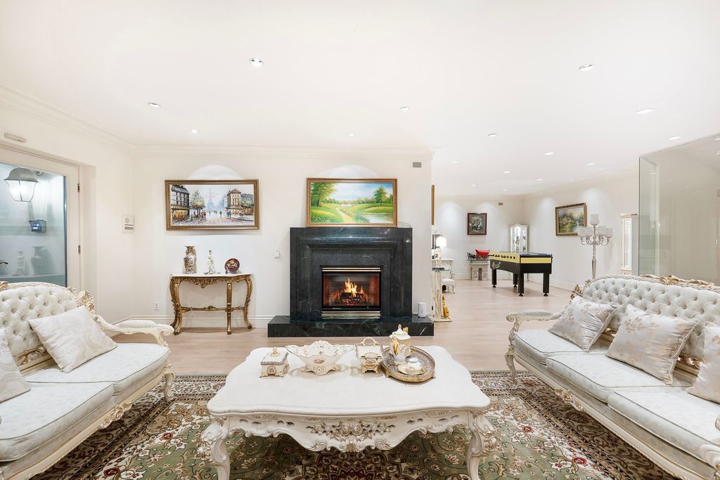 listing image 1107327701768778941