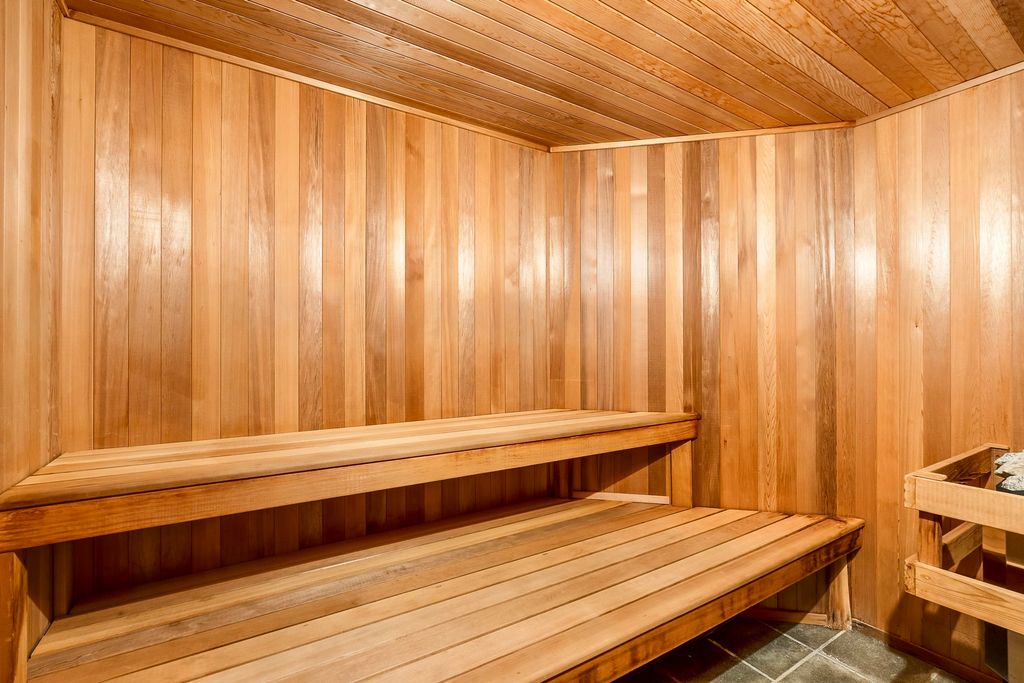 listing image 1109679488378228726