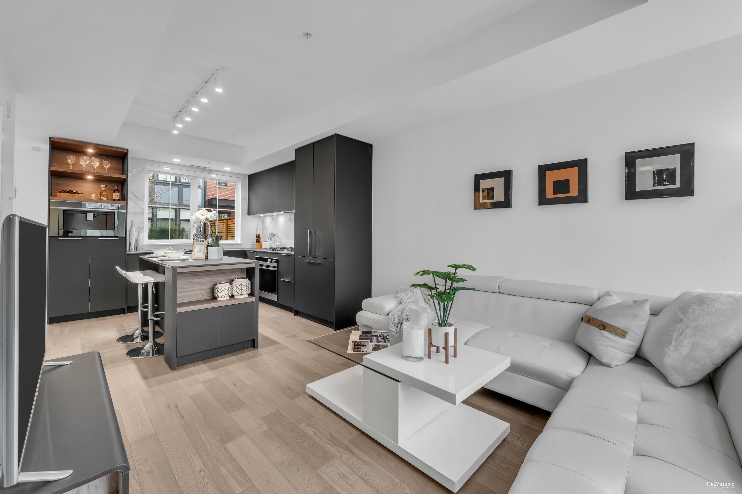 2070 Curling Road 118