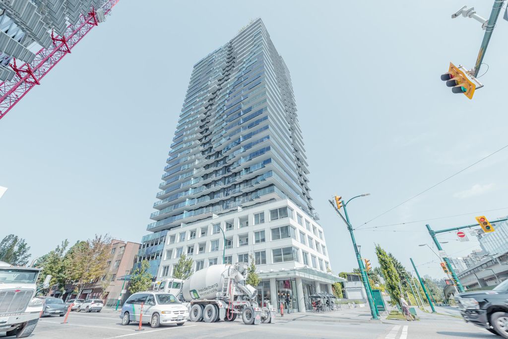 listing image 1104329195709115573