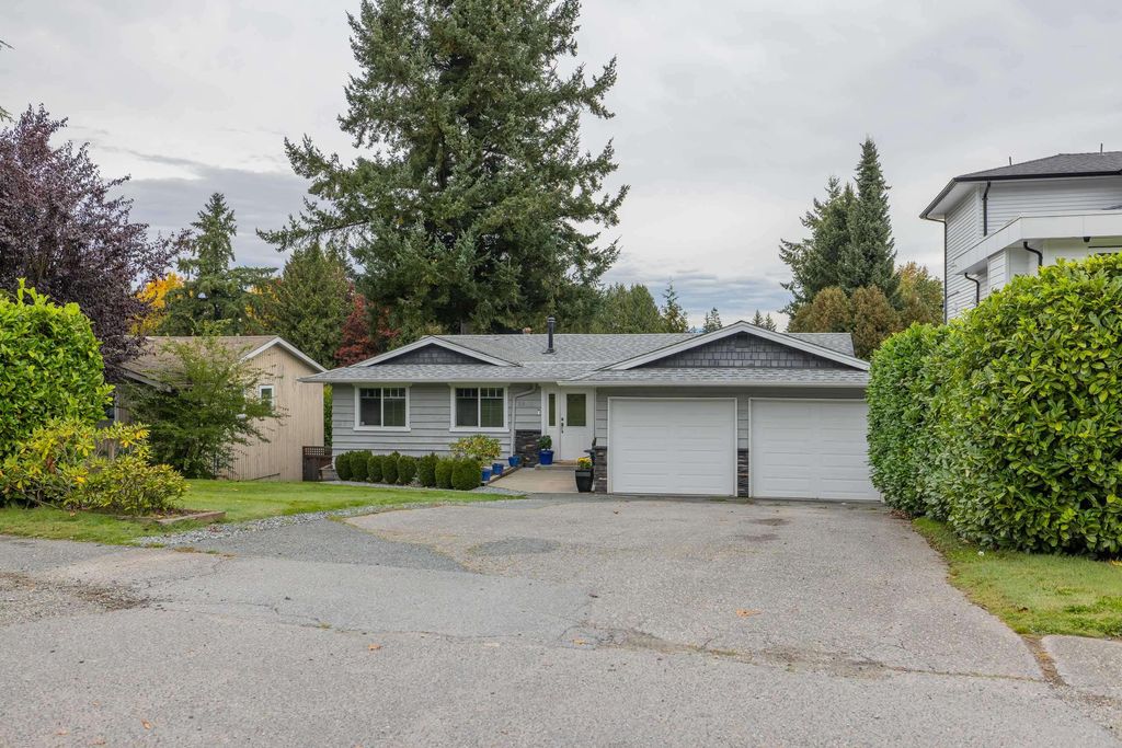 Photo of 20717 Grade Crescent, Langley, BC V3A 4K2 (MLS # R3061351)